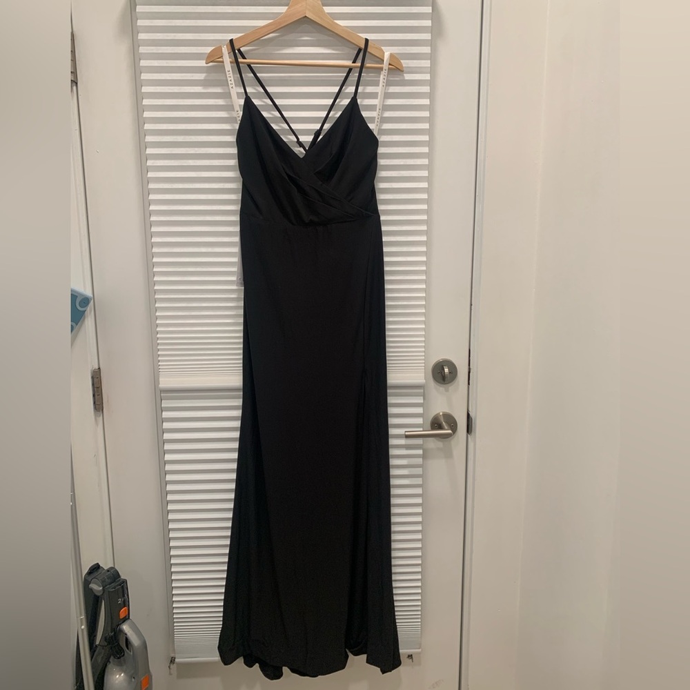 Azazie strappy stretch knit maxi gown A8